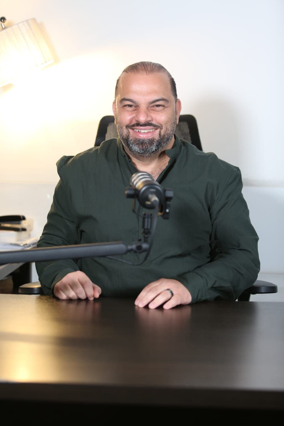 Dr. Mazen Alwani, At the desk